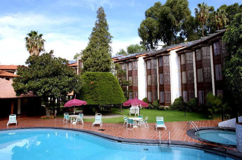 Hotel Portales コチャバンバ エクステリア 写真